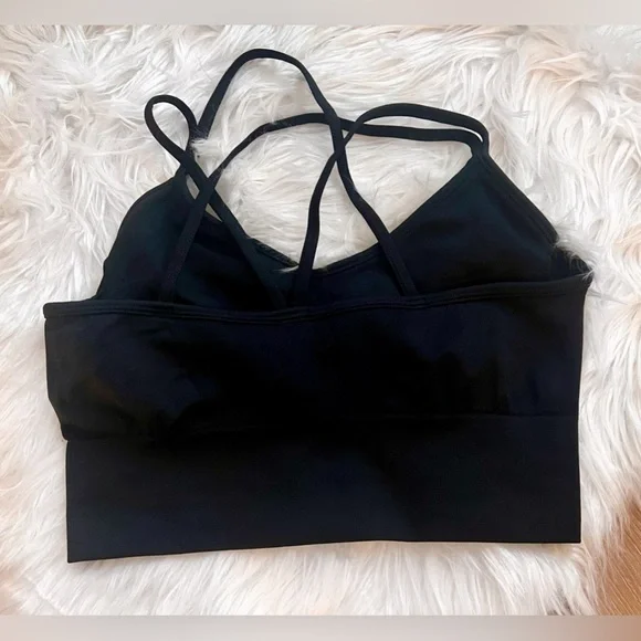 🔴SOLD🔴Amazon sports bras - bundle of 3 - Picture 4 of 7